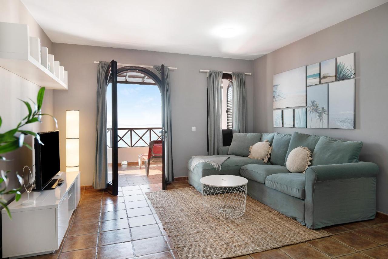 Apartamentos La Estrella III Playa Blanca  Extérieur photo
